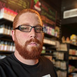 Meet your Posher, Travis